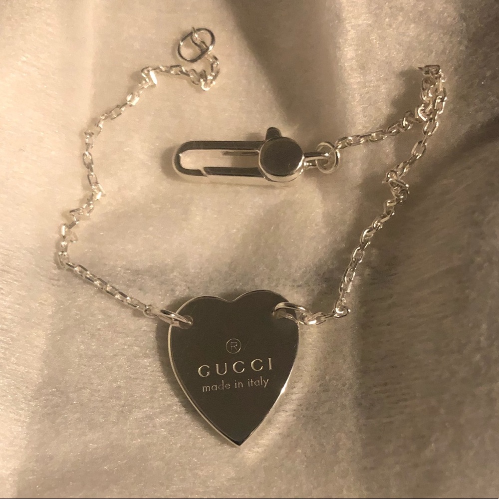 Gucci sterling silver heart bracelet